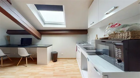 Apartments in Saint-Étienne - photo 5