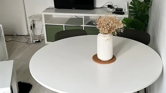 Apartments in L'Haÿ-les-Roses - photo 5