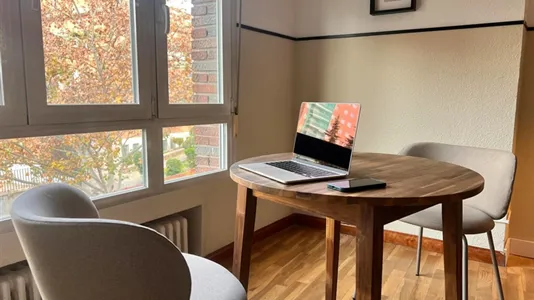 Rooms in Madrid Chamartín - photo 9