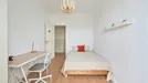 Room for rent, Lisbon (region), <span class="blurred street" onclick="ProcessAdRequest(7744135)"><span class="hint">See streetname</span>[xxxxxxxxxxxxx]</span>