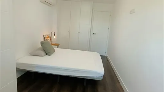 Rooms in Madrid Puente de Vallecas - photo 4