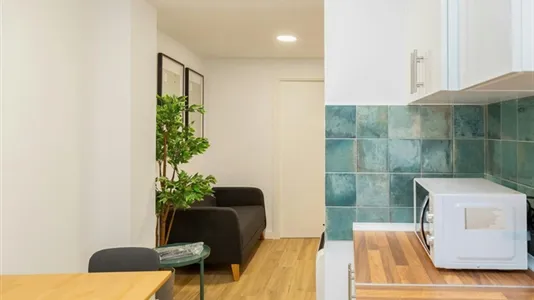 Rooms in Zaragoza - photo 7