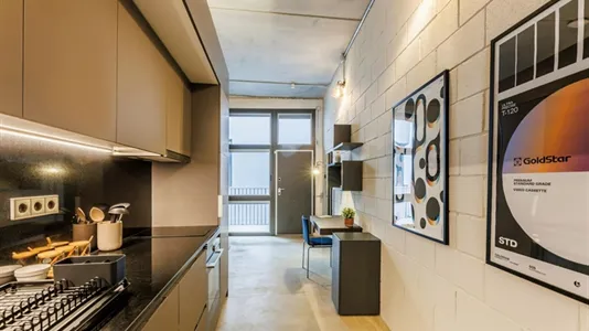 Apartments in Barcelona Ciutat Vella - photo 4