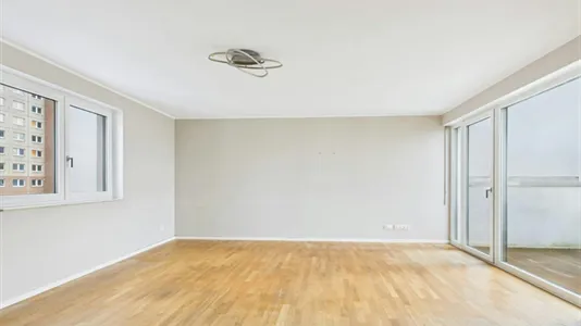 Apartments in Berlin Lichtenberg - photo 2