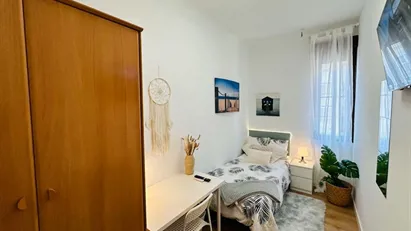 Room for rent in Zaragoza, Aragón