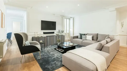Apartments in Madrid Centro - photo 1