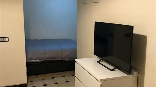 Apartments in Madrid Centro - photo 6