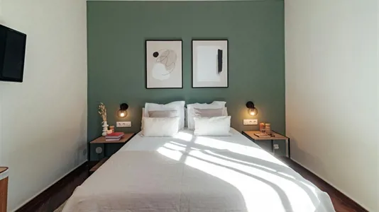Rooms in Barcelona Gràcia - photo 3