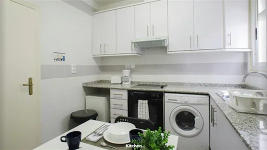 Rooms in Valencia L'Eixample - photo 8