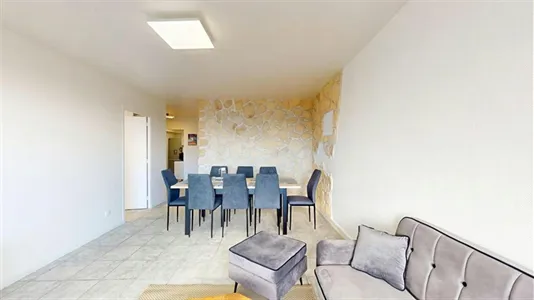 Rooms in Angoulême - photo 8