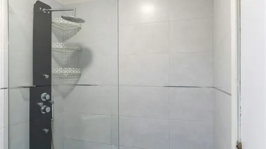 Rooms in Madrid Moncloa-Aravaca - photo 9