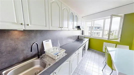 Rooms in Saint-Julien-en-Genevois - photo 7