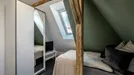 Room for rent, Stuttgart, &lt;span class=&quot;blurred street&quot; onclick=&quot;ProcessAdRequest(10359300)&quot;&gt;&lt;span class=&quot;hint&quot;&gt;See streetname&lt;/span&gt;[xxxxxxxxxxxxx]&lt;/span&gt;