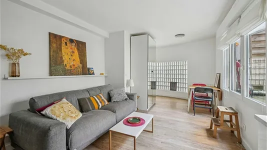 Apartments in Paris 18ème arrondissement - Montmartre - photo 3