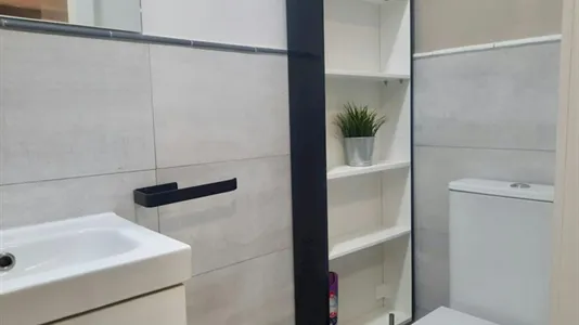 Rooms in Valencia Ciutat Vella - photo 8