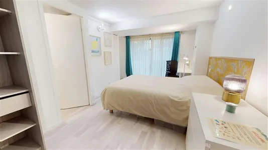 Rooms in Lyon - photo 4