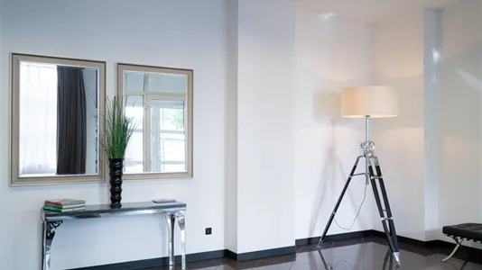 Apartments in Frankfurt Süd - photo 8