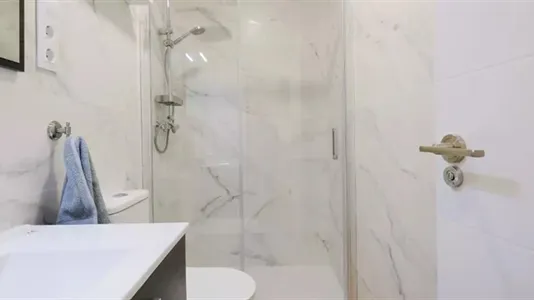 Rooms in Madrid Tetuán - photo 10