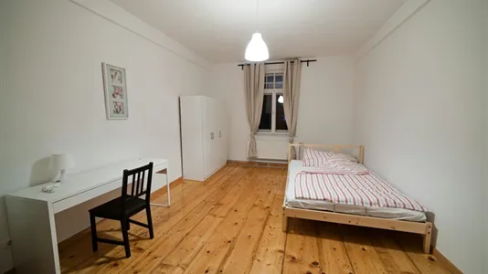 Rooms in Location is not specified - photo 1
