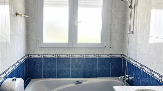 Rooms in Madrid Hortaleza - photo 10