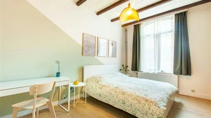 Room for rent in Brussels Schaarbeek, Brussels