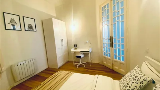 Rooms in Madrid Retiro - photo 4