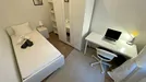 Room for rent, Vienna Landstraße, Vienna, &lt;span class=&quot;blurred street&quot; onclick=&quot;ProcessAdRequest(10876589)&quot;&gt;&lt;span class=&quot;hint&quot;&gt;See streetname&lt;/span&gt;[xxxxxxxxxxxxx]&lt;/span&gt;