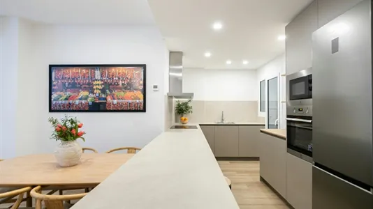 Apartments in Barcelona Eixample - photo 9