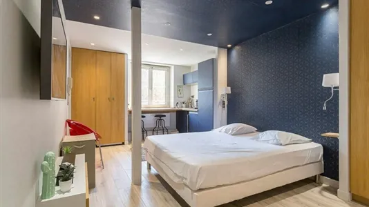 Apartments in Lyon - photo 3