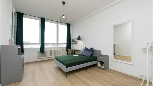 Rooms in Berlin Charlottenburg-Wilmersdorf - photo 1