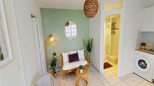 Apartments in Bordeaux - photo 7