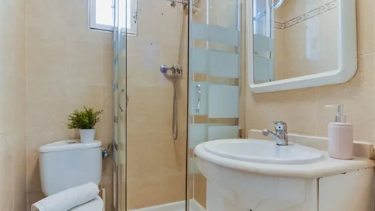 Rooms in Madrid Salamanca - photo 8