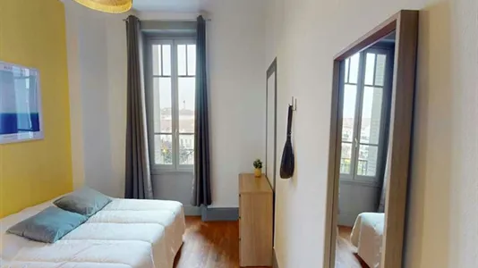 Rooms in Lyon - photo 4