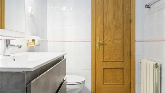 Rooms in Madrid Chamberí - photo 10