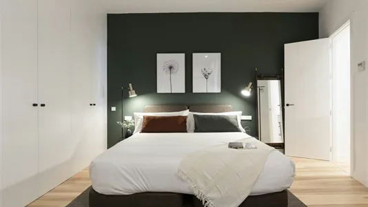 Apartments in Madrid Centro - photo 2