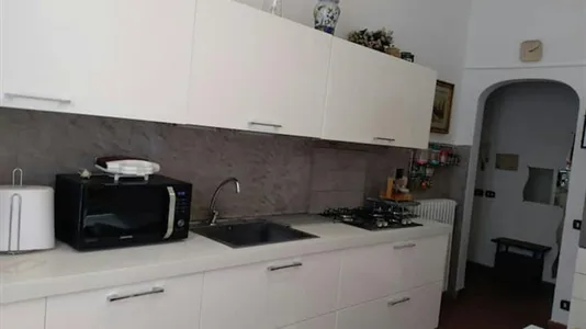 Rooms in Florence - photo 8