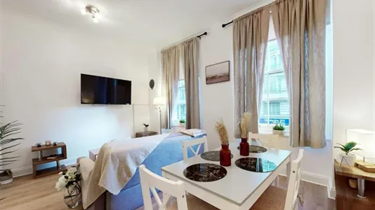 Apartments in Roma Municipio I – Centro Storico - photo 3