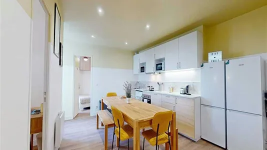 Rooms in Paris 10ème arrondissement - photo 7