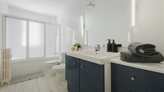 Rooms in Madrid Chamberí - photo 8