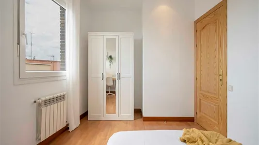 Rooms in Madrid Tetuán - photo 10