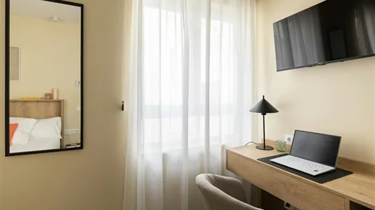 Rooms in Madrid Chamberí - photo 6