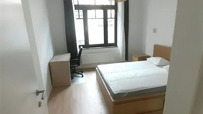 Room for rent in Brussels Schaarbeek, Brussels