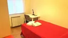 Room for rent, Madrid Usera, Madrid, &lt;span class=&quot;blurred street&quot; onclick=&quot;ProcessAdRequest(13903232)&quot;&gt;&lt;span class=&quot;hint&quot;&gt;See streetname&lt;/span&gt;[xxxxxxxxxxxxx]&lt;/span&gt;