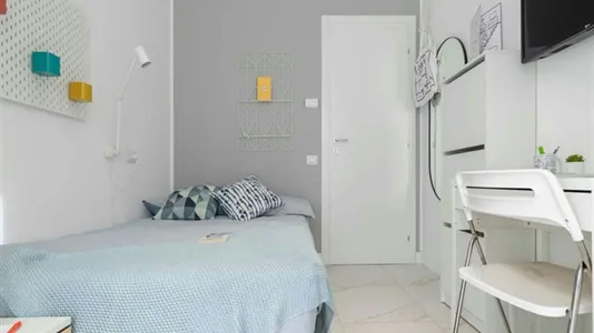Rooms in Milano Zona 5 - Vigentino, Chiaravalle, Gratosoglio - photo 4