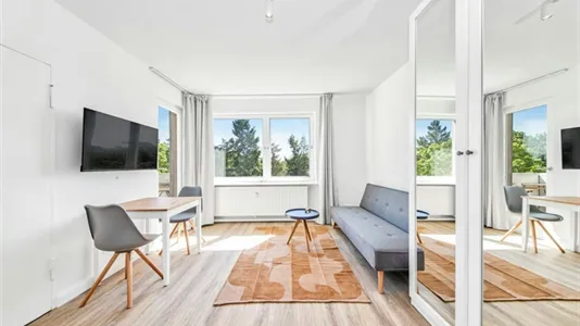 Apartments in Berlin Steglitz-Zehlendorf - photo 1