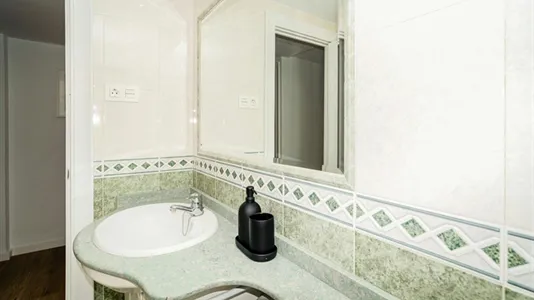 Rooms in Zaragoza - photo 8