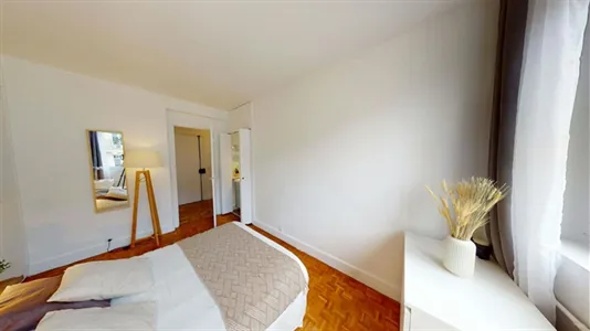 Rooms in Paris 16ème arrondissement (South) - photo 2