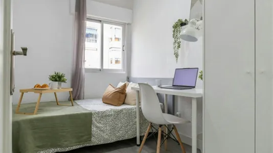 Rooms in Madrid Vicálvaro - photo 1