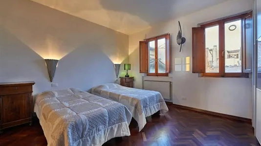 Apartments in Florence - photo 2