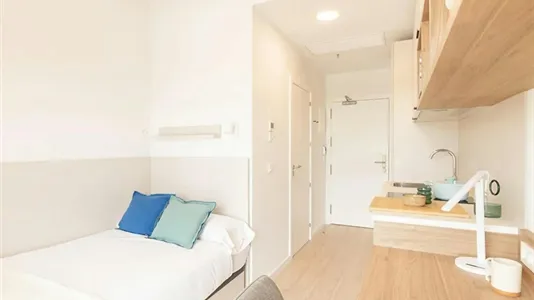 Apartments in Sabadell - photo 7